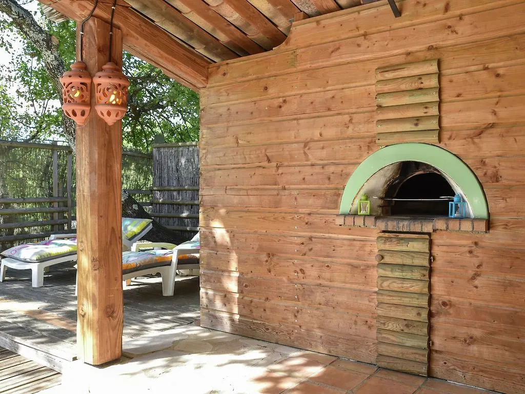 Nice Holiday Home With Pool In Ard Che Saint Alban Auriolles