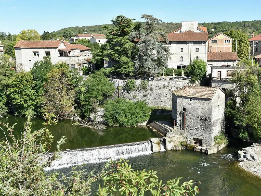 Nice Holiday Home With Pool In Ard Che Saint Alban Auriolles France