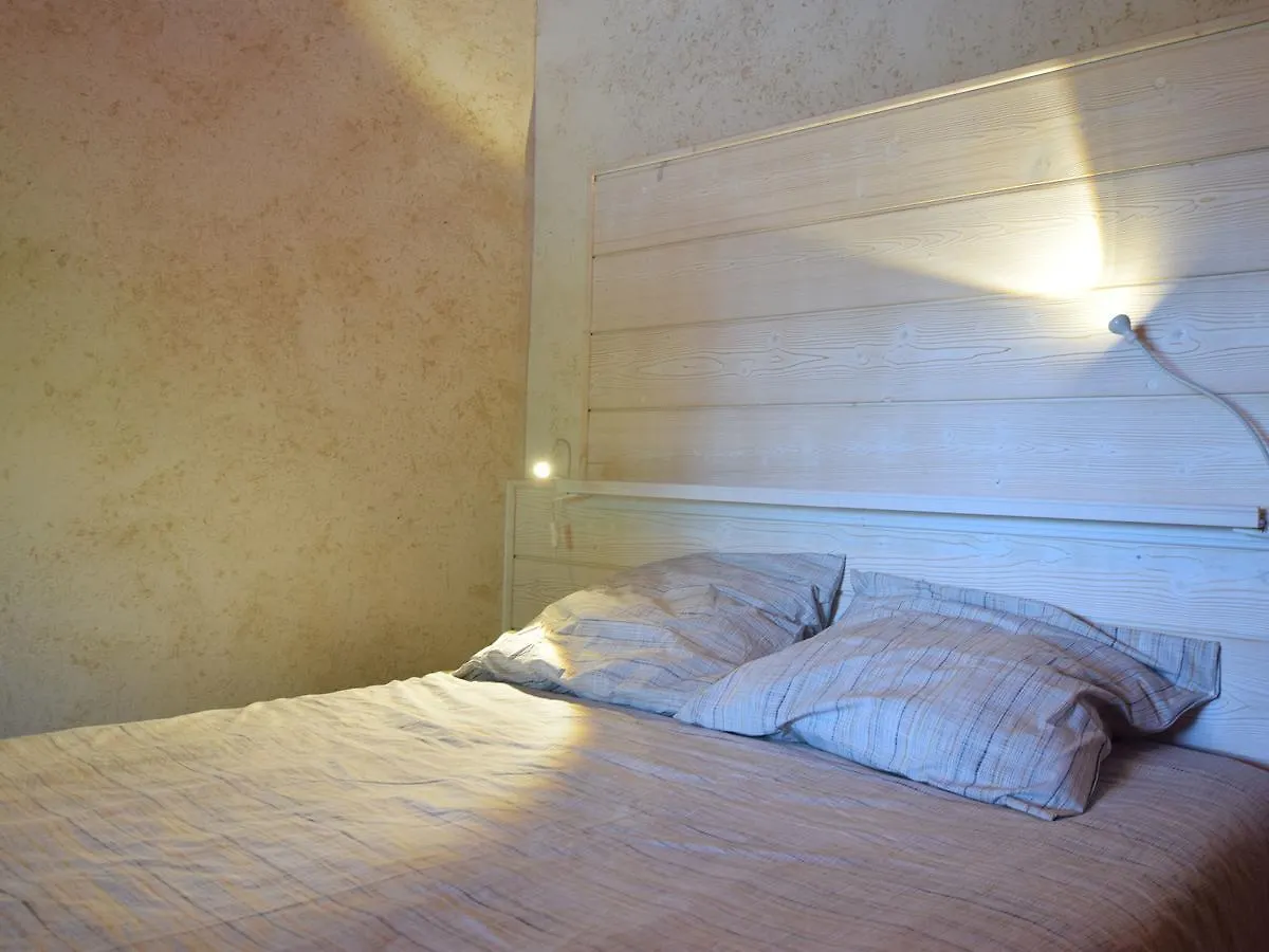 Nice Holiday Home With Pool In Ard Che Saint Alban Auriolles