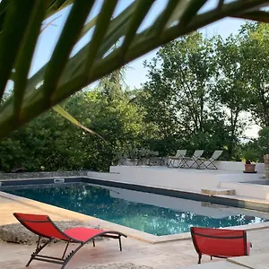 De 100m2 Avec Grande Piscine Privée Hébergement de vacances